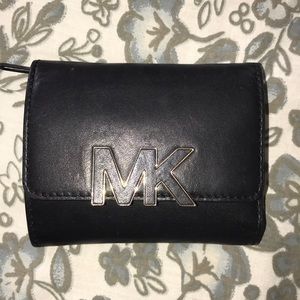 Michael Kors wallet!!